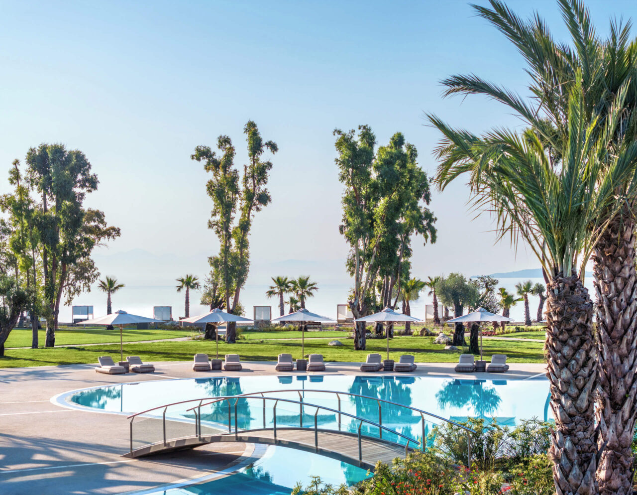 Hotel pool